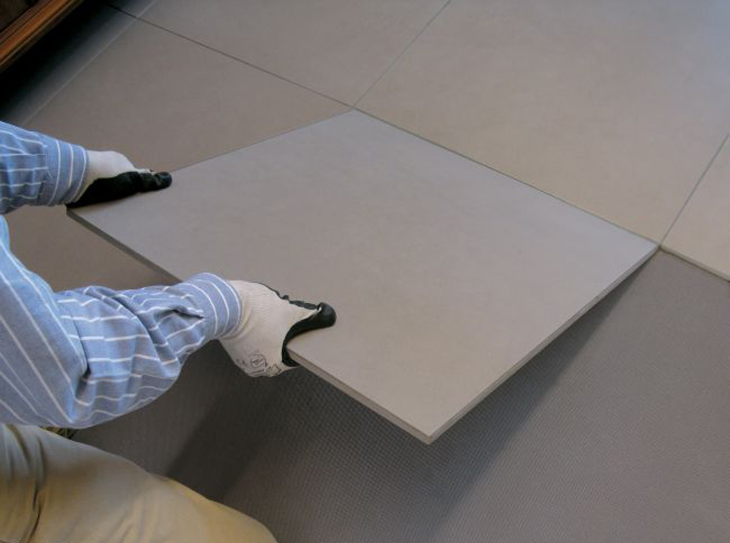 Conseils de Pros pour refaire les joints de carrelage