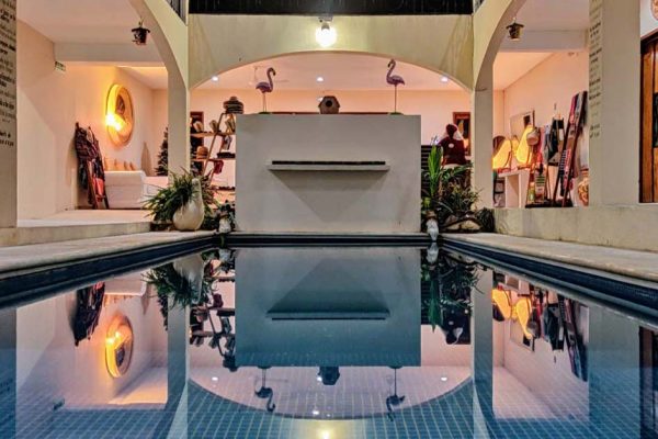 piscine interieure maison