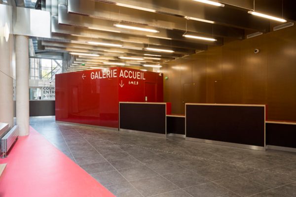 Accès au bâtiment de la Préfecture – Paris Accès au bâtiment de la Préfecture – Paris