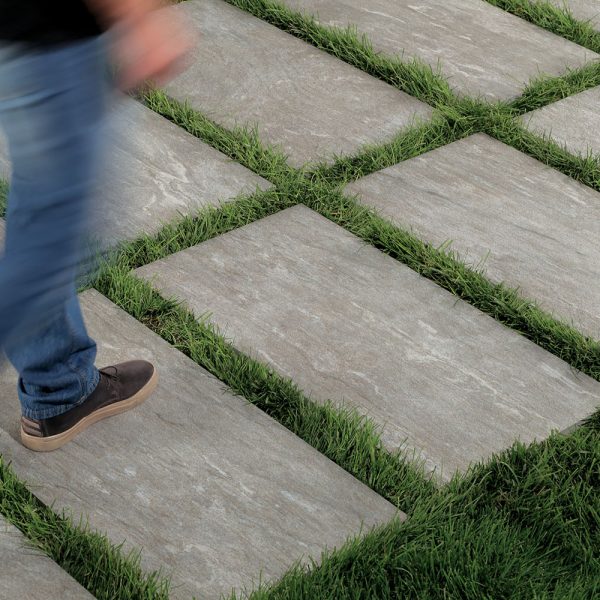 cast structure 45x90 outdoor plus pose sur pelouse