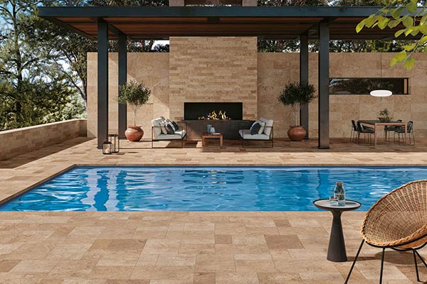 carrelage grès cérame beige piscine