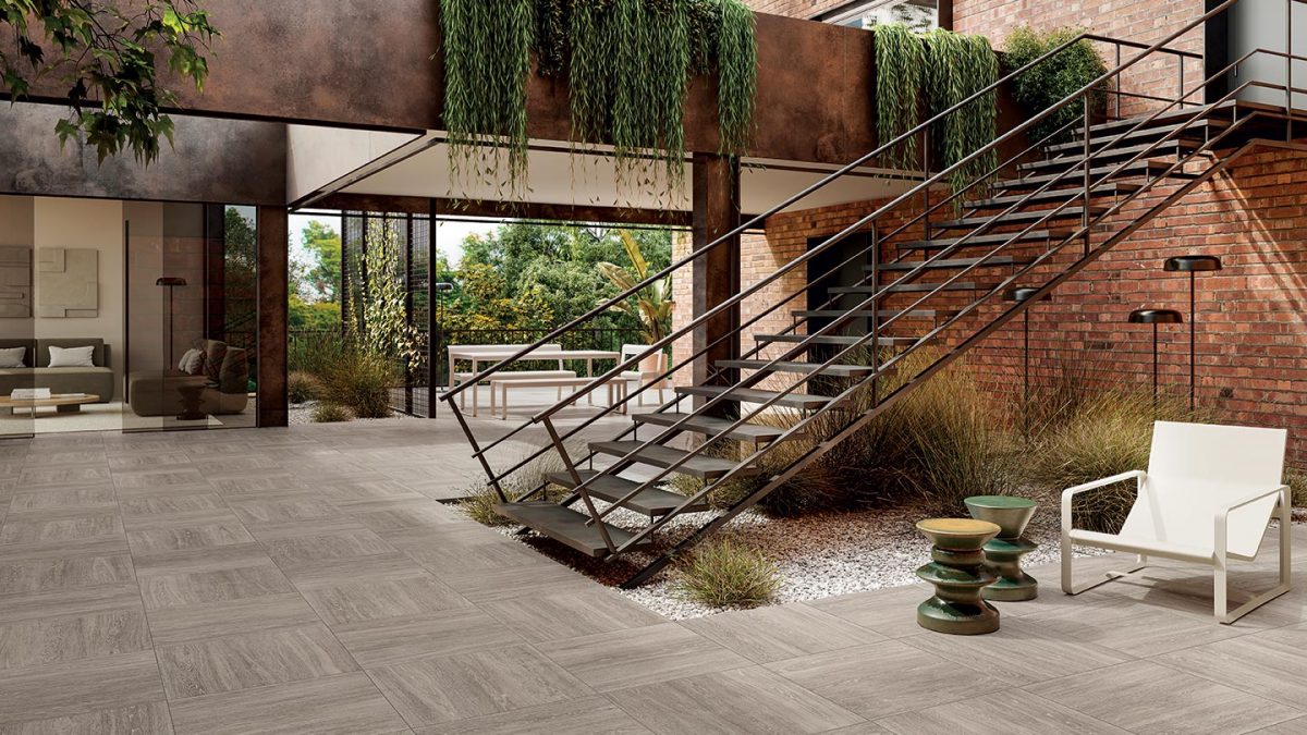 Design biophilique avec carrelage effet pierre