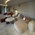 Sol carrelé asect pierre - Concept Déco